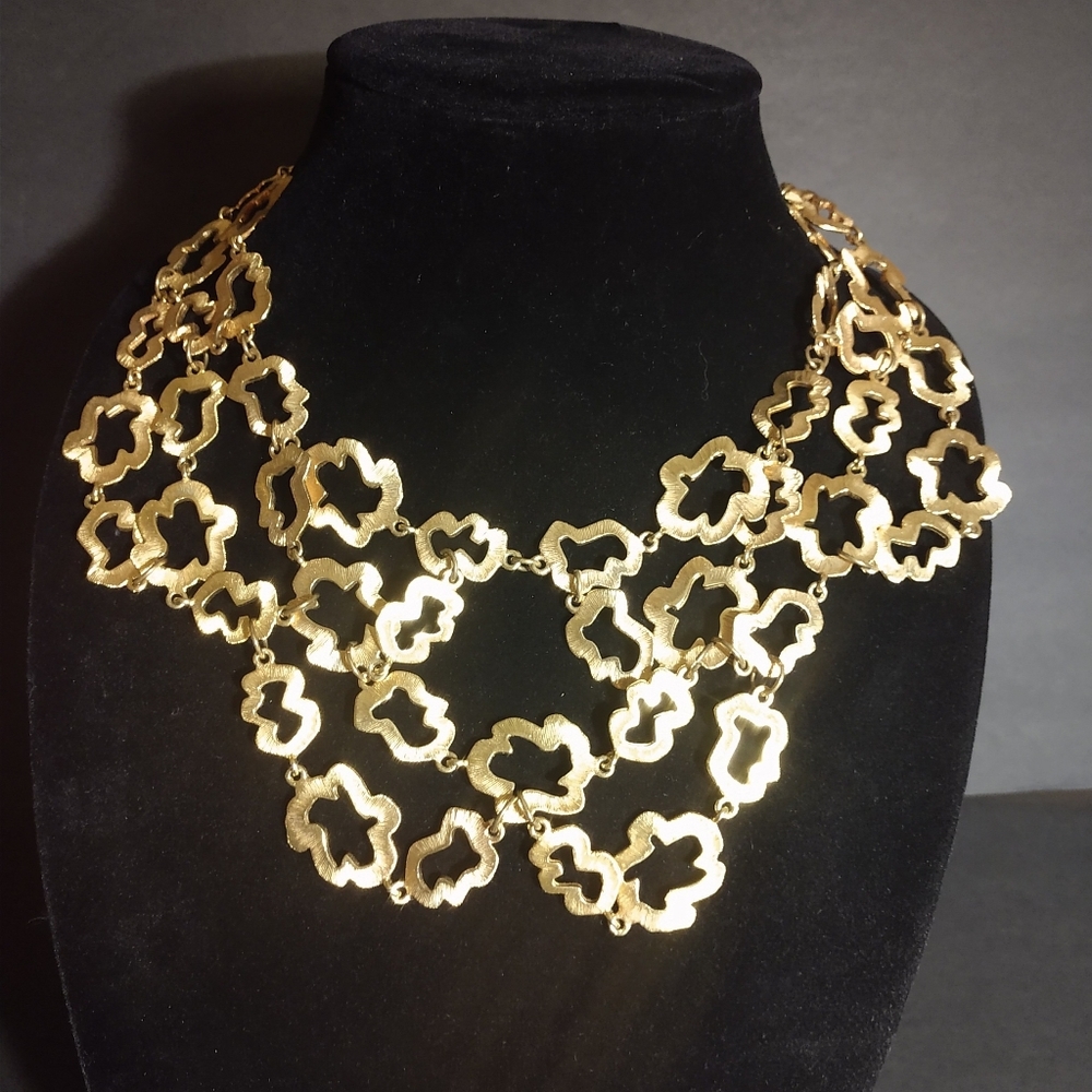 Vintage gold costume choker leaf bib necklace
